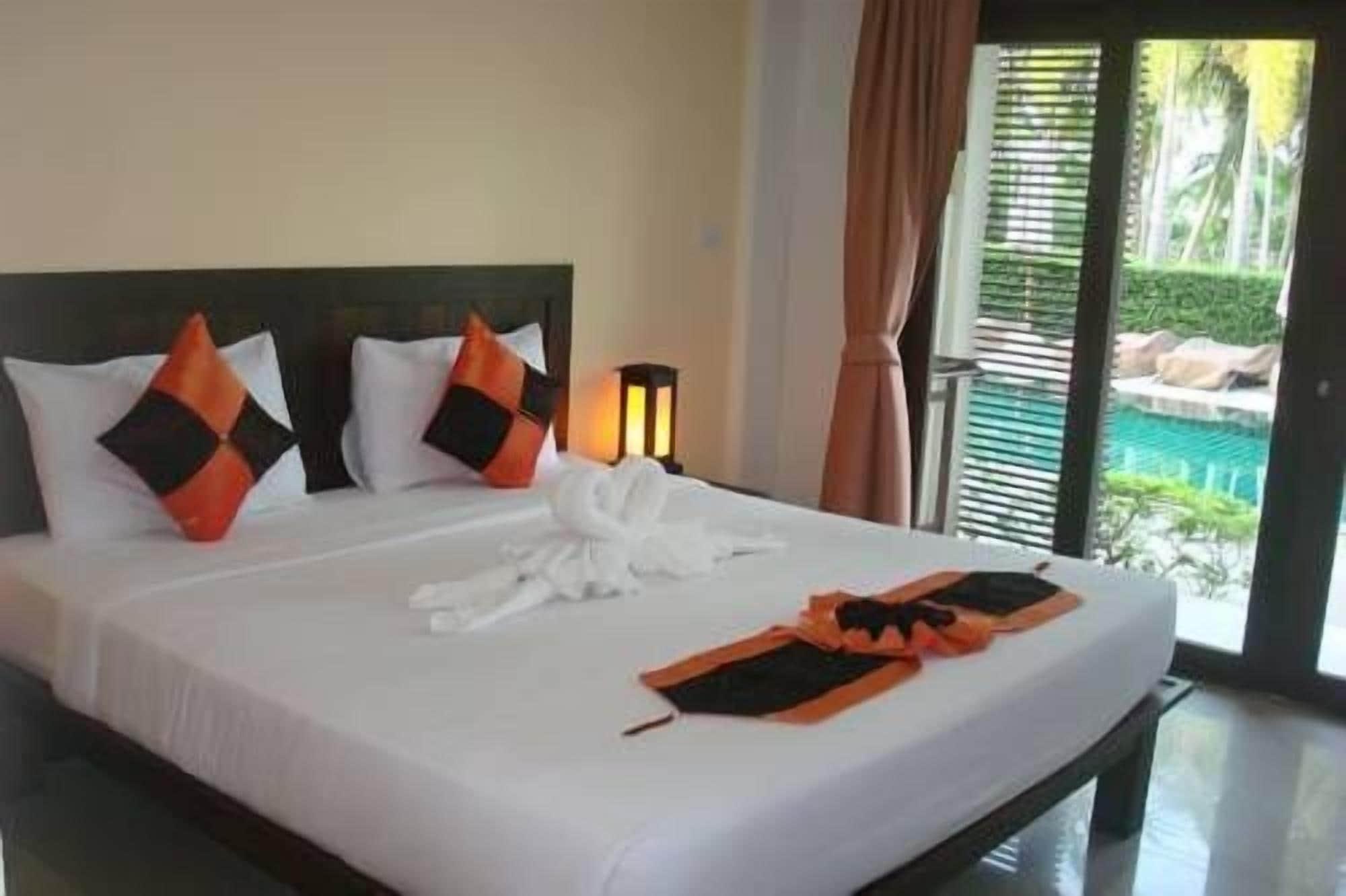 מאה נאם ביץ' Ampha Place Hotel מראה חיצוני תמונה